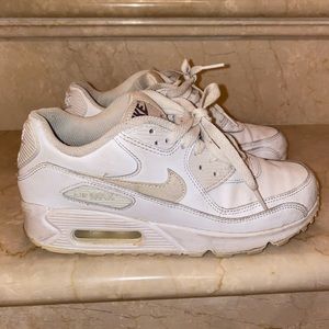 Nike Air Max in white